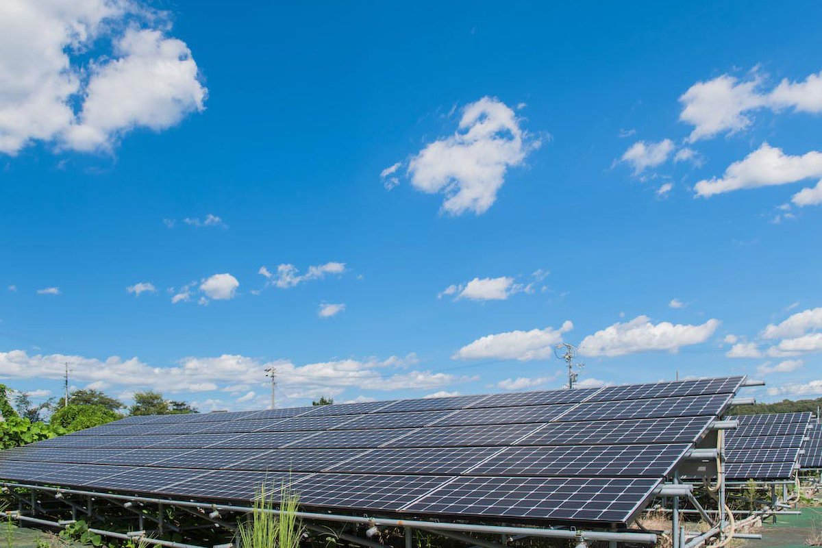 solarcell-technology-improvement-and-future-of-energy-industry-solar-power-generation-by-panels